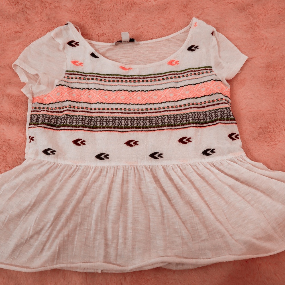 sheer embroidered detail beachy shirt.